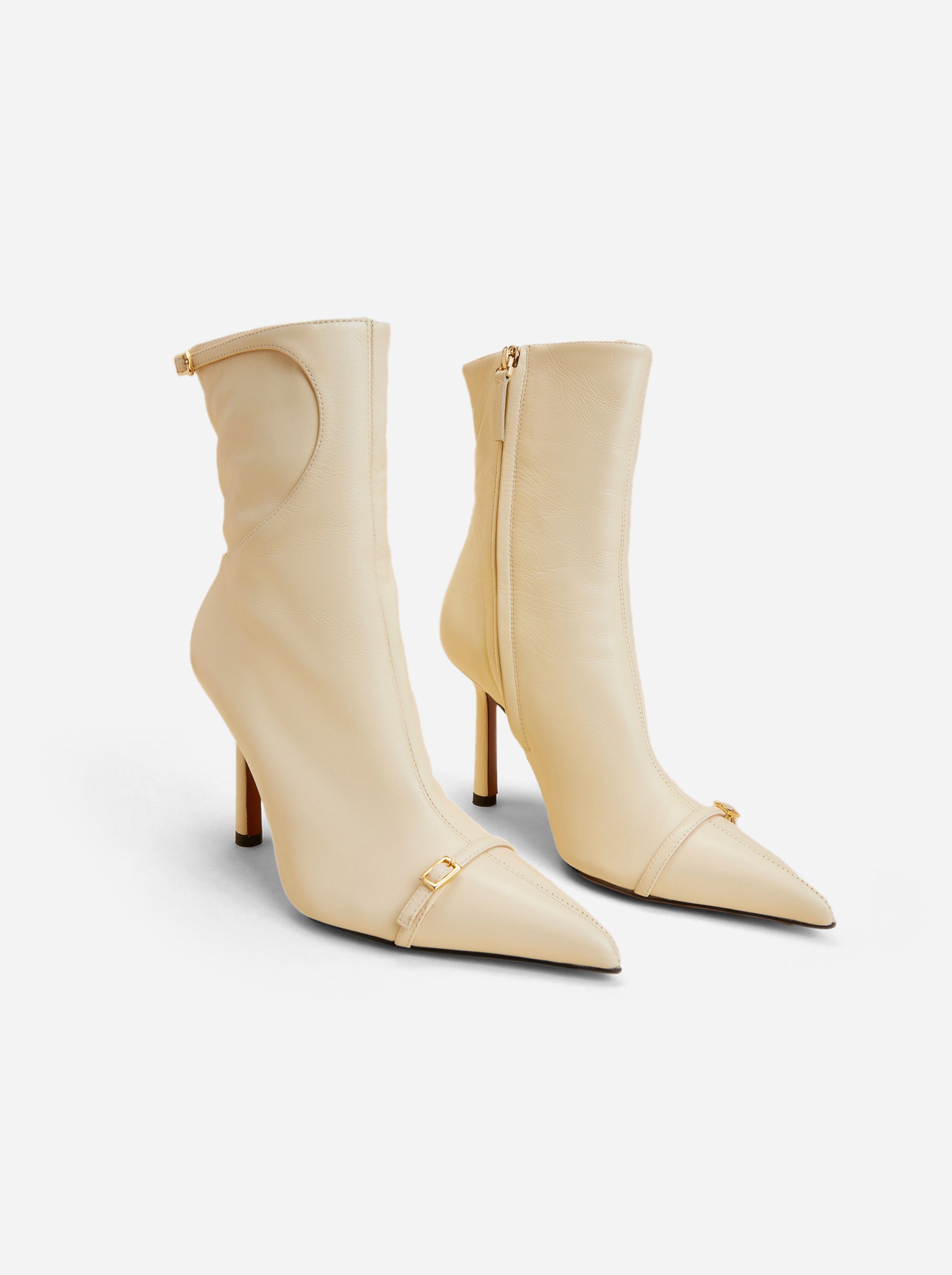 Pointy Toe Ankle Boots Vanilla Soft