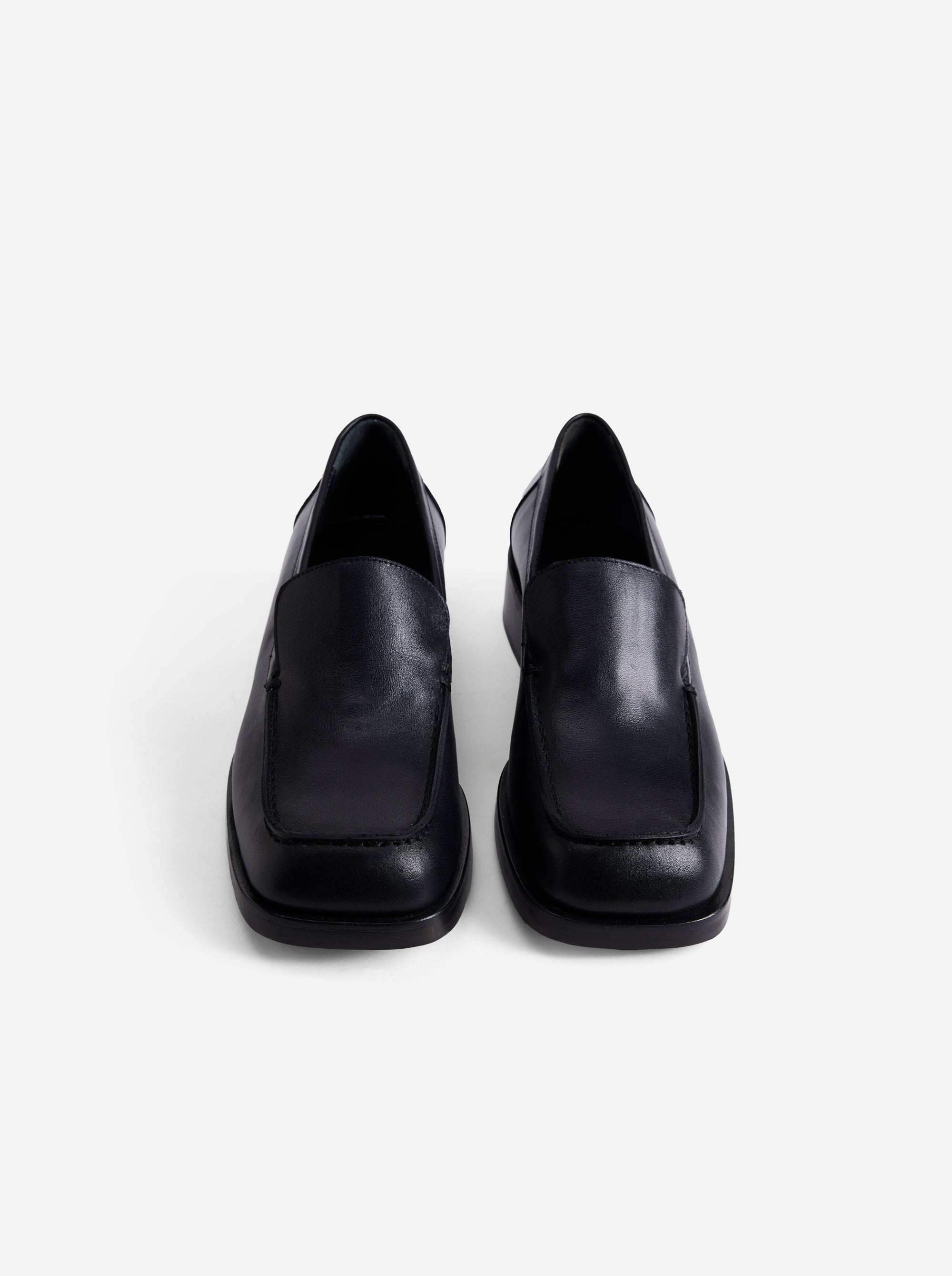 Merve Loafers Black Soft Front
