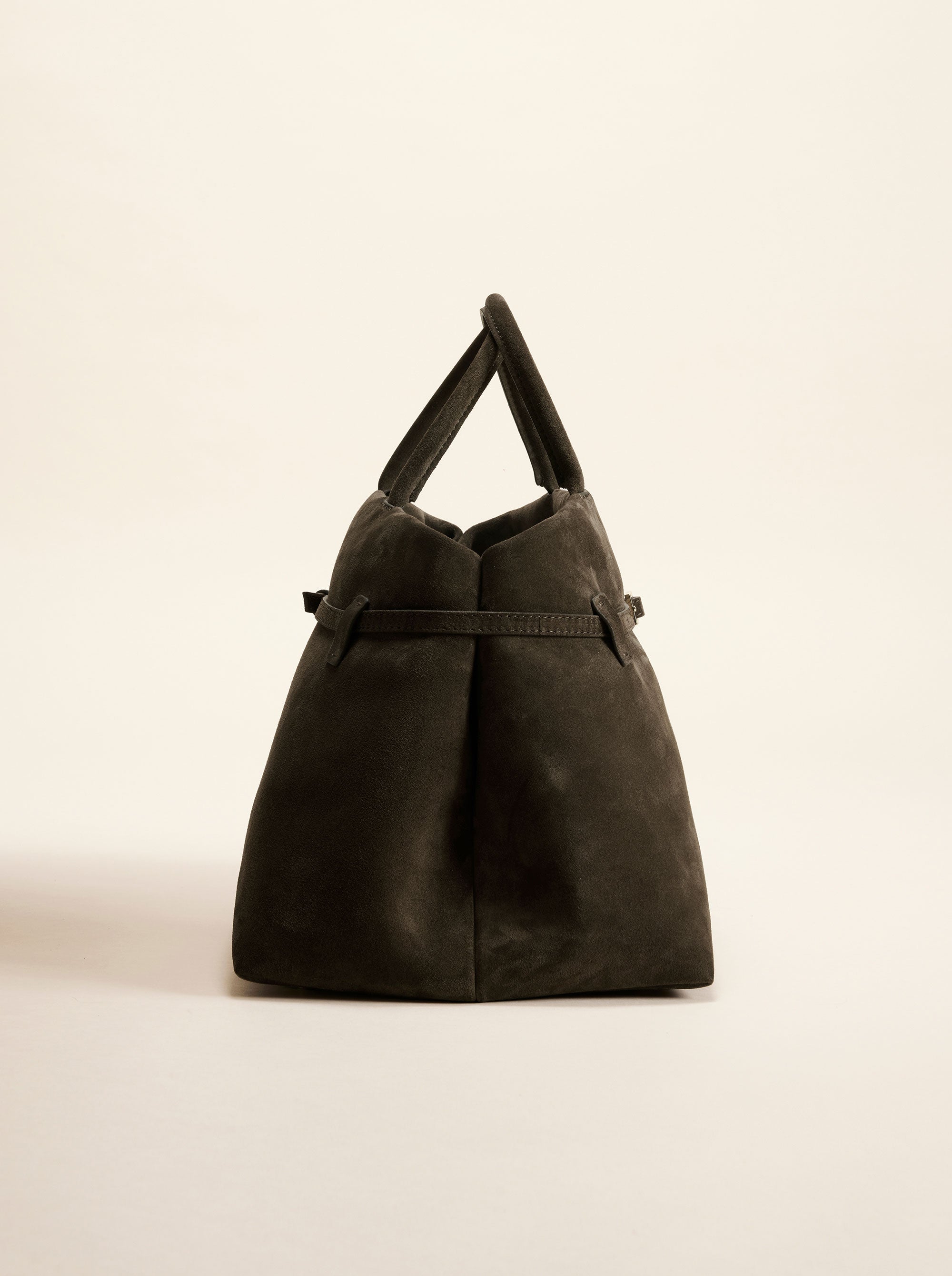 Le Cambon 40 Tobacco Green Suede Side